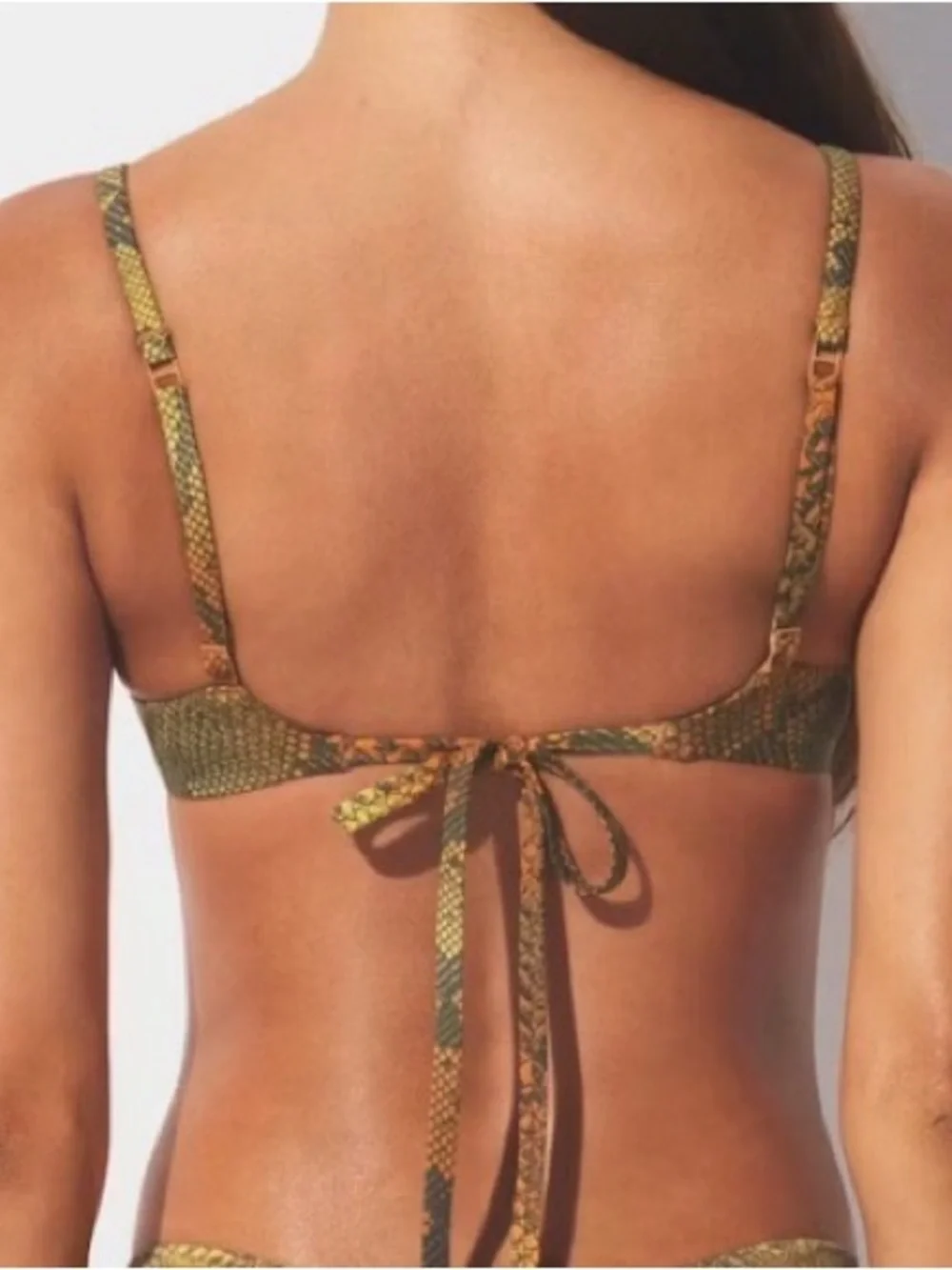NWT Skims Signature Swim Ultimate Push-Up Tie Back Bikini Top